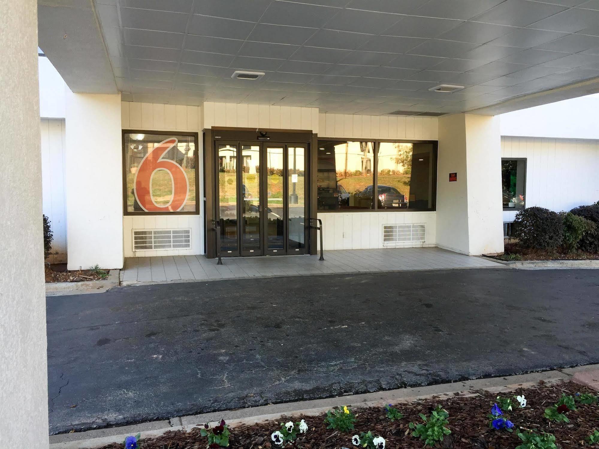 Motel 6-Norcross, Ga Buitenkant foto